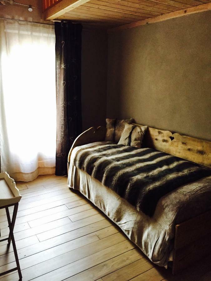 Lthorses & Dreams Bed & Breakfast La Thuile Exterior photo