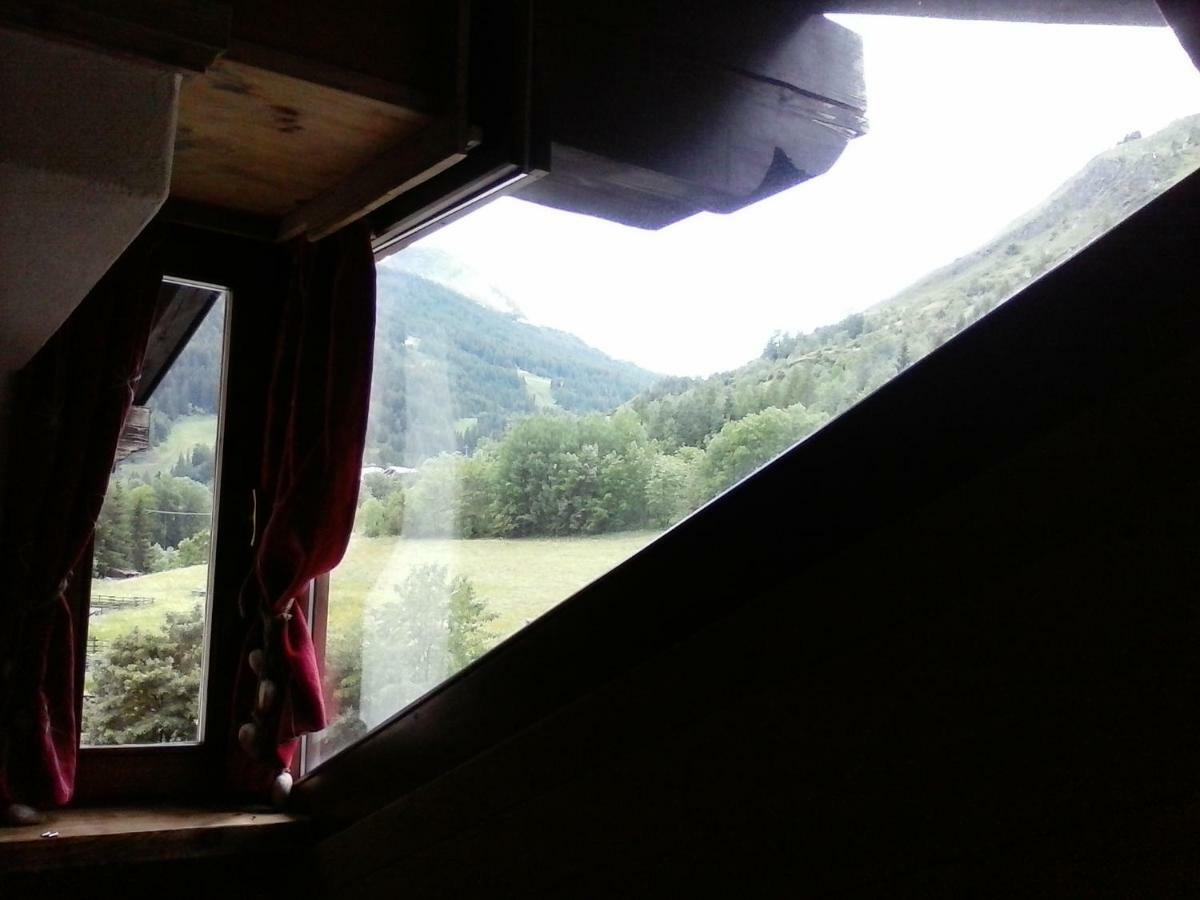 Lthorses & Dreams Bed & Breakfast La Thuile Exterior photo