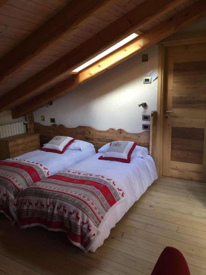 Lthorses & Dreams Bed & Breakfast La Thuile Exterior photo